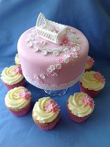 Cradle & Daisy Christening Cake